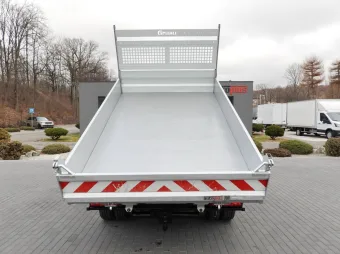 Ford Transit wywrotka 170KM L50107 - bok tyl