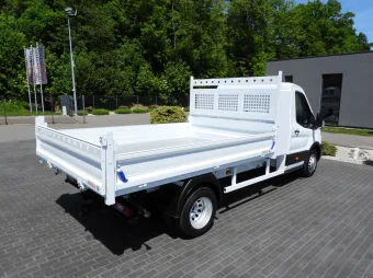 Ford Transit wywrotka 130KM K69944 - bok zabudowy