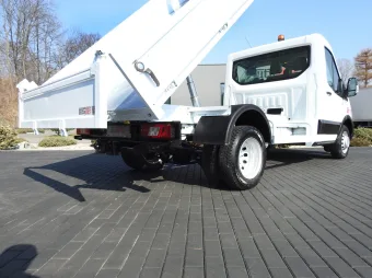Ford Transit wywrotka 170KM R17675 - detal