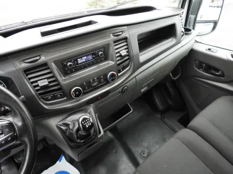 Ford Transit wywrotka 130KM B73125 - fotele