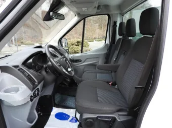 Ford Transit wywrotka 170KM L50107 - siedzenia