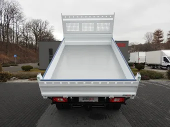 Ford Transit wywrotka 130KM B73125 - kokpit