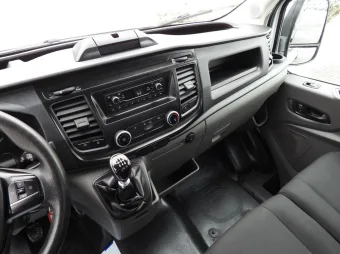 Ford Transit wywrotka 130KM S76771 - radio