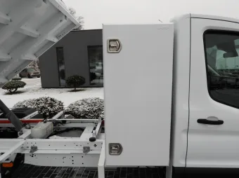 Ford Transit wywrotka 170KM T00139 - radio