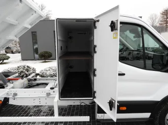 Ford Transit wywrotka 170KM T00139 - siedzenia