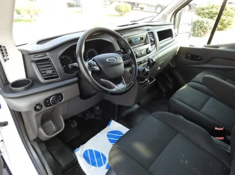 Ford Transit wywrotka 170KM R17675 - srodek