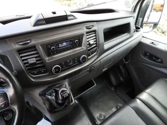 Ford Transit wywrotka 130KM M58286 - wnetrze