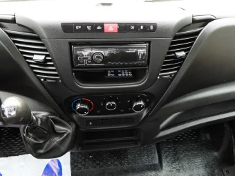 Iveco Daily wywrotka 130KM 561103 - konsola