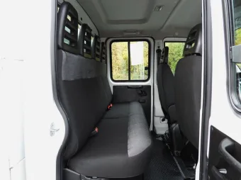 Iveco Daily doka wywrotka 140KM 464296 - fotel pasazera