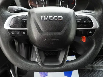 Iveco Daily doka wywrotka 140KM 464296 - wnetrze