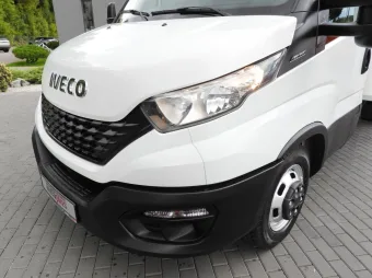 Iveco Daily kontener chłodnia 140KM 653106 - kokpit