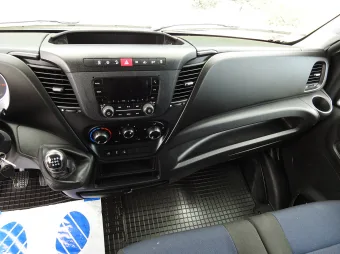 Iveco Daily kontener 8 palet 140KM 657437 - radio
