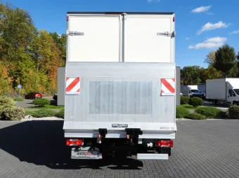 Iveco Daily kontener winda 8 palet 135KM 651741 - bok tyl