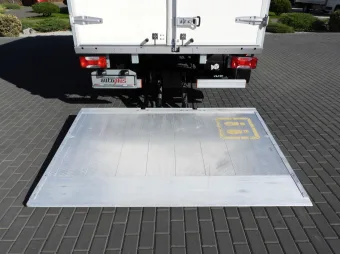 Iveco Daily kontener winda 8 palet 135KM 651741 - detal