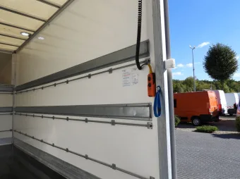 Iveco Daily kontener winda 8 palet 135KM 651741 - kabina