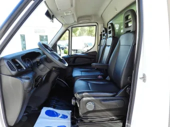 Iveco Daily kontener winda 8 palet 135KM 651741 - kierownica