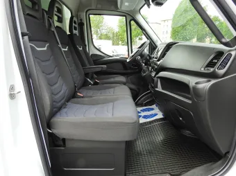 Iveco Daily kontener 8 palet 140KM 657437 - wnetrze