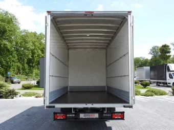 Iveco Daily kontener 8 palet 140KM 657437 - zabudowa