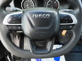 Iveco Daily wywrotka 140KM 656408 - fotele