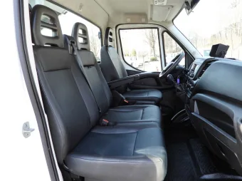 Iveco Daily wywrotka 140KM 688618 - schowki