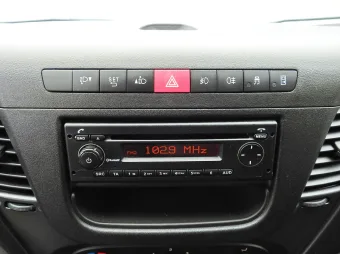 Iveco Daily kontener chłodnia 150KM 543596 - lewarek