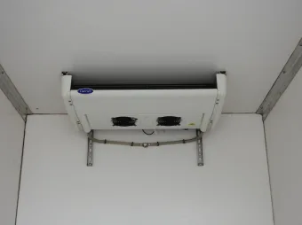 Iveco Daily kontener chłodnia 150KM 543596 - radio