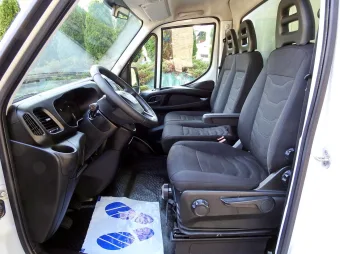 Iveco Daily kontener chłodnia 150KM 5418 - wnetrze