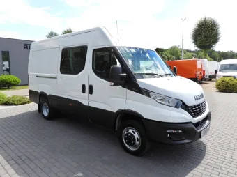 Iveco Daily brygadówka 160KM 339542 - przod prawy