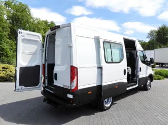 Iveco Daily brygadówka 160KM 339542 - tyl