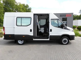 Iveco Daily brygadówka 160KM 339542 - zaladunek