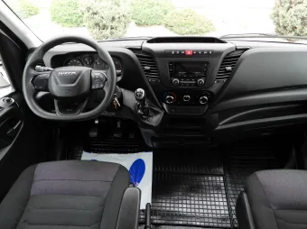 Iveco Daily bus / minibus 160KM 489555 - fotele
