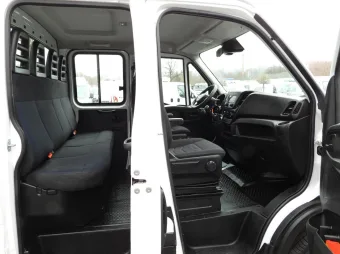 Iveco Daily doka wywrotka 160KM 421239 - detal
