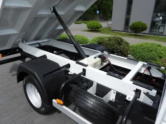 Iveco Daily doka wywrotka 160KM 319818 - kokpit