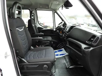 Iveco Daily doka wywrotka 160KM 421239 - konsola