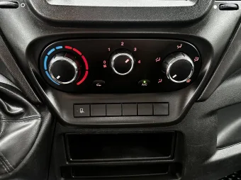 Iveco Daily doka wywrotka 160KM 319526 - pasazer