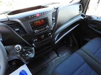 Iveco Daily kontener chłodnia 8 palet 160KM 648005 - fotele