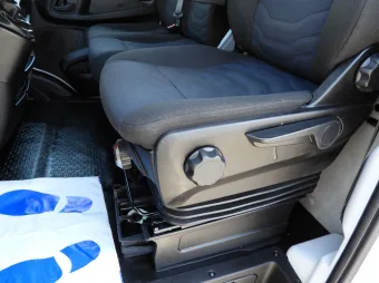 Iveco Daily kontener chłodnia 8 palet 160KM 648005 - kierownica