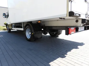 Iveco Daily kontener chłodnia 8 palet 160KM 648005 - paka