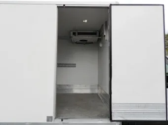 Iveco Daily kontener chłodnia 160KM 647527 - panel