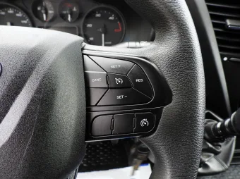 Iveco Daily kontener chłodnia 160KM 647527 - schowki