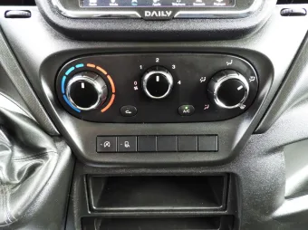 Iveco Daily kontener chłodnia 160KM 647527 - zewnatrz