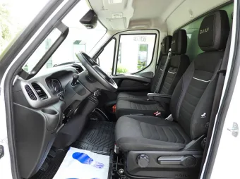 Iveco Daily kontener 10 palet 160KM 727711 - kierownica