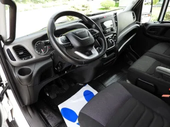 Iveco Daily kontener 10 palet 160KM 727711 - srodek