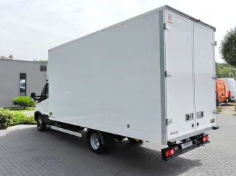 Iveco Daily kontener 10 palet 160KM 727711 - tyl