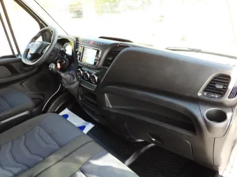 Iveco Daily kontener winda 8 palet 160KM 651921 - podsufitka