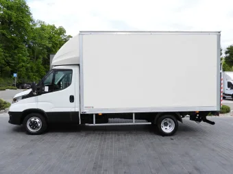 Iveco Daily kontener winda 8 palet 160KM 654837 - tyl