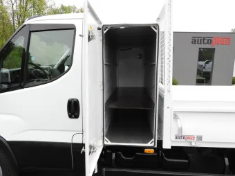 Iveco Daily wywrotka 160KM 709074 - kokpit