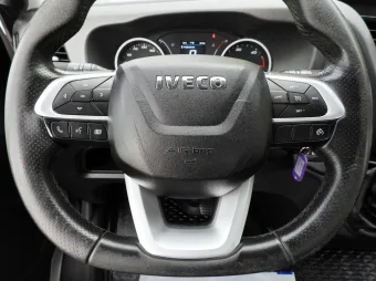 Iveco Daily wywrotka 160KM 493471 - konsola
