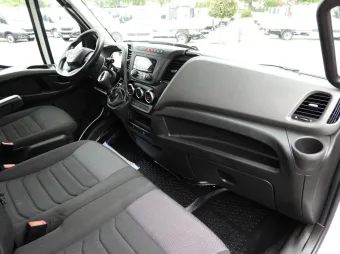 Iveco Daily wywrotka 160KM 493471 - pasazer