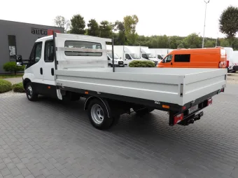 Iveco Daily doka skrzynia 170KM 098947 - tyl